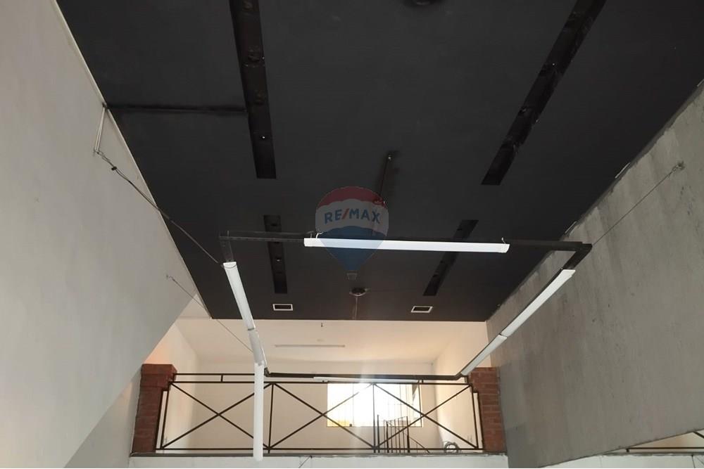 Cj. Comercial/ Sala - Alugar - Atibaia , São Paulo - WhatsApp Image 2025-11-25 at 10.23.49.jpeg - 690471182-2