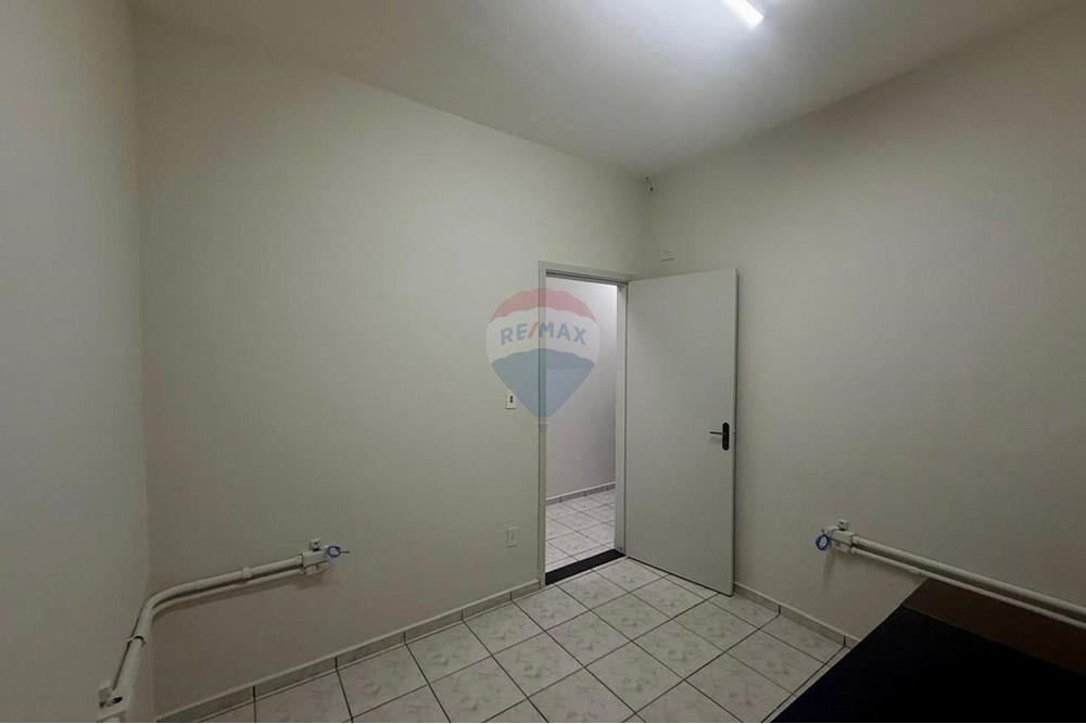 Casa Comercial - Alugar - Americana , São Paulo - Casa com Av São Jeronimo.jfif10.jpeg - 690231102-21