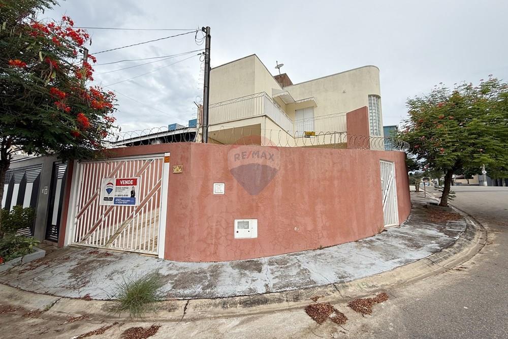 Sobrado - Venda - Bragança Paulista , São Paulo - SOBRADO LUSITANO 29.jpg - 690041049-93