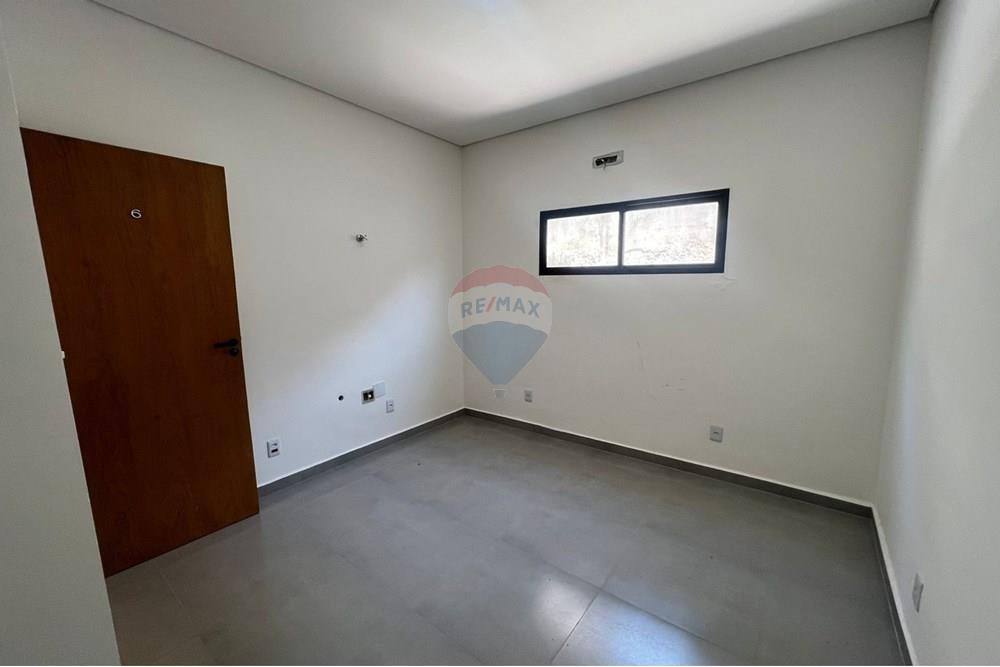 Cj. Comercial/ Sala - Alugar - Bragança Paulista , São Paulo - IMG-20251006-WA0055.jpg - 690041127-53