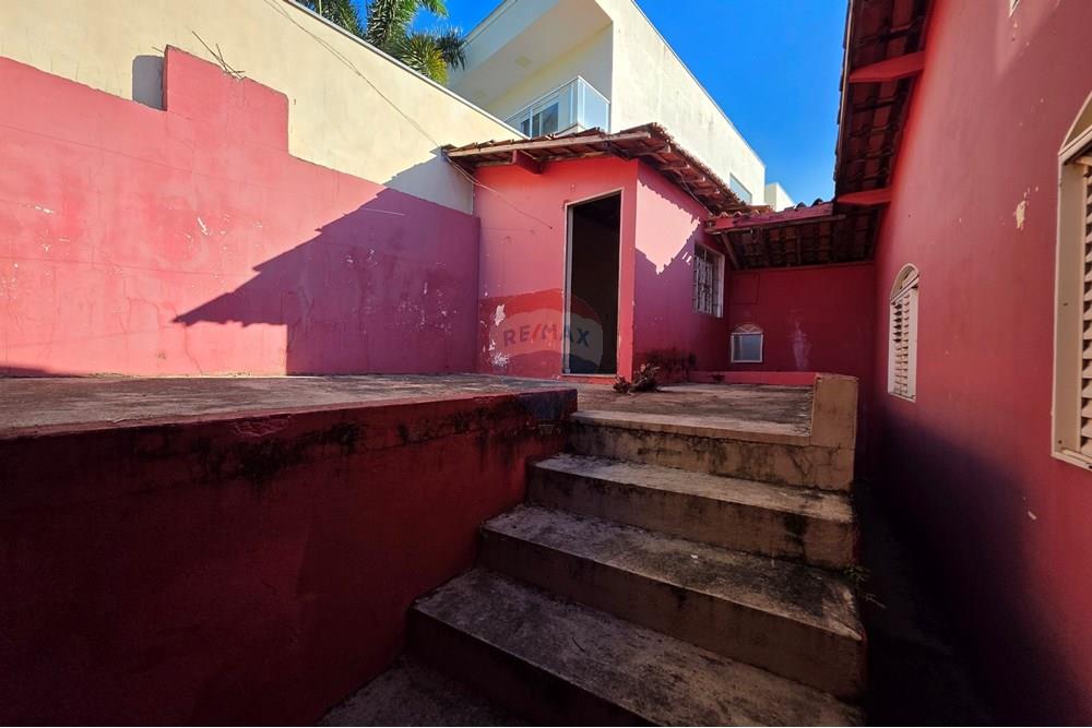 Chácara / Sítio / Fazenda - Venda - Itapira , São Paulo - 20250520_152859.jpg - Quintal - 690521005-81