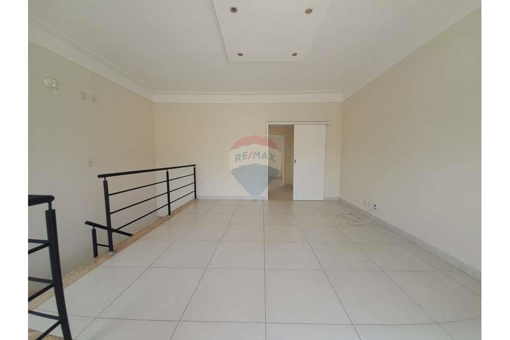 Casa de Condomínio - Alugar - Valinhos , São Paulo - 356f9702-5d62-494a-bc2d-e97c17ac41e9.jpg - 691091001-235