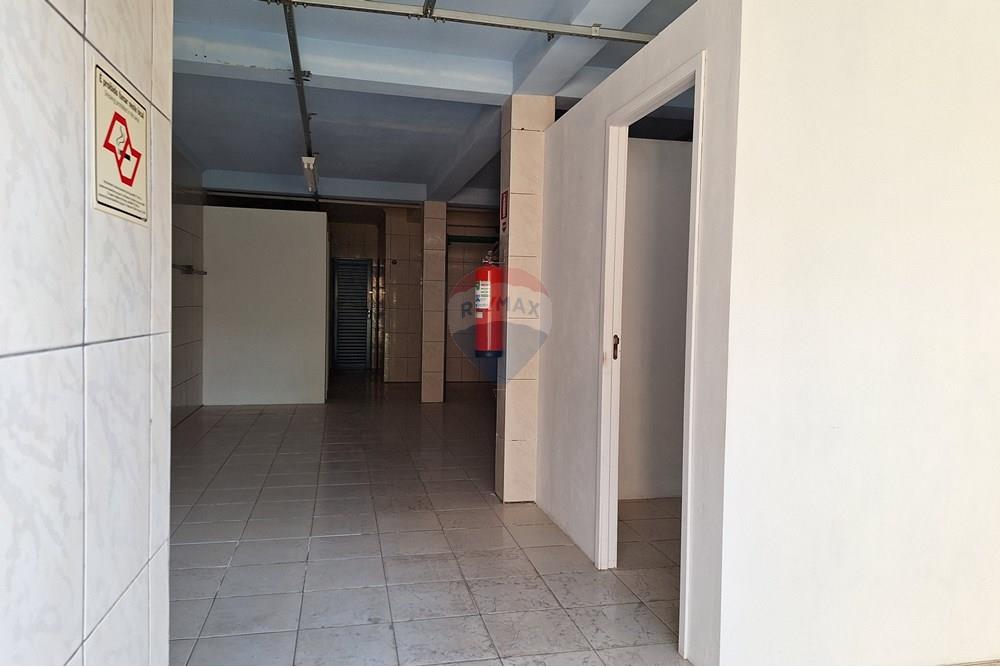 Casa à venda com 3 quartos, 137m² - Foto 16