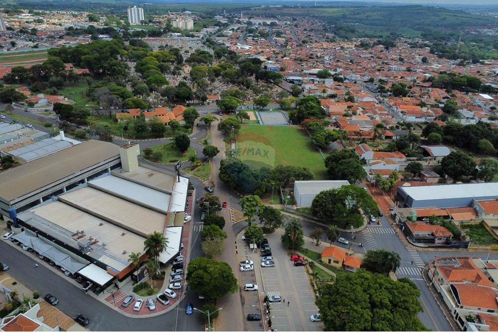 Casa - Venda - Mogi Mirim , São Paulo - dji_fly_20251104_095852_1_1762371386361_photo_optimized.jpg - 690521164-37