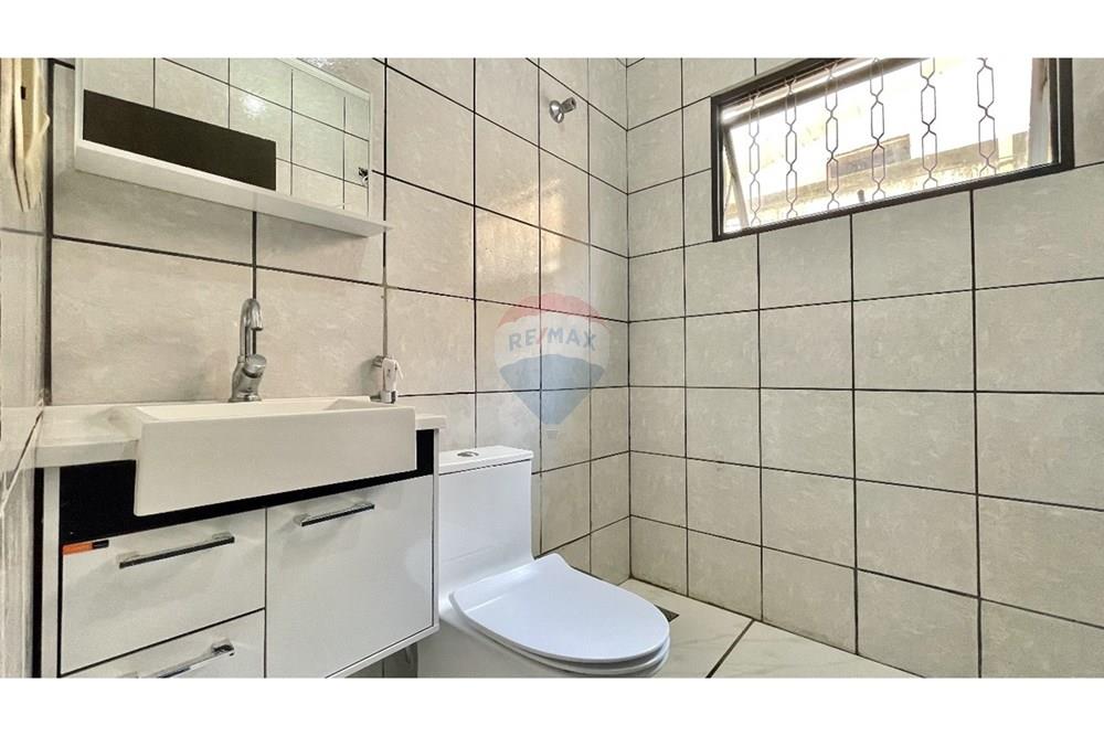 Casa - Venda - Americana , São Paulo - 61f49bcc0a5b4033876b1cd14e2e59fb.jpg - Banheiro - 690231025-247