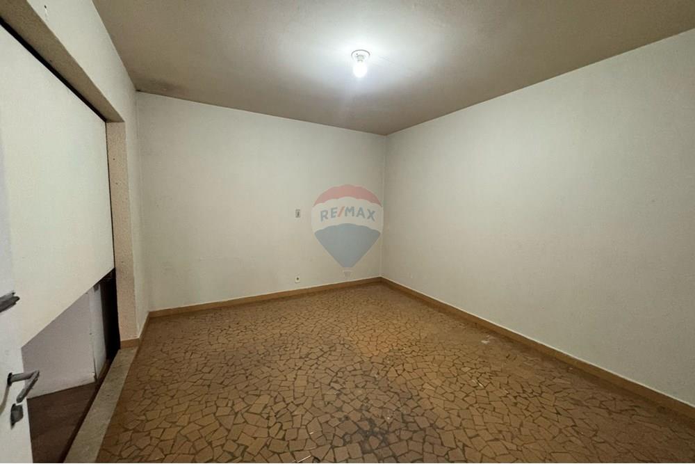 Casa Comercial - Alugar - Bragança Paulista , São Paulo - WhatsApp Image 2025-03-24 at 10.47.41 (1).jpeg - 690041127-26