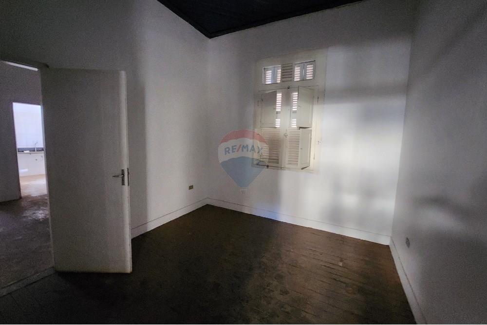 Prédio Inteiro para alugar com 3 quartos, 146m² - Foto 16