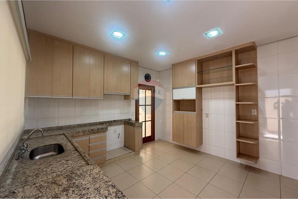 Casa de Condomínio - Alugar - Vinhedo , São Paulo - c00139d8-2d95-4a9e-accb-ba69d3a12815.jpg - 690541142-238