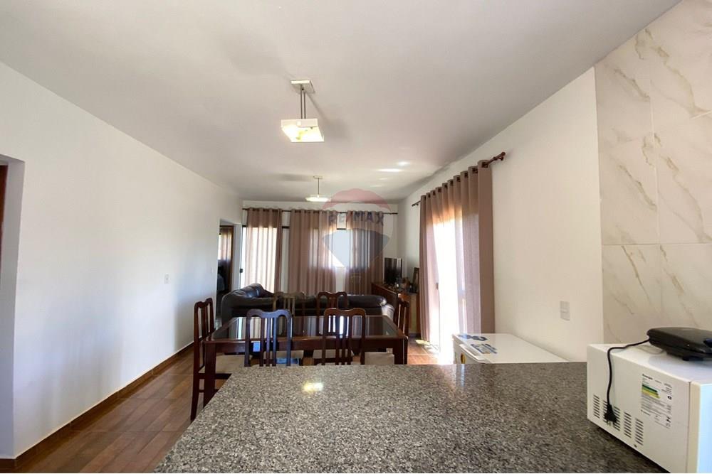 Chácara / Sítio / Fazenda - Venda - Lindóia , São Paulo - Imagem do WhatsApp de 2025-02-25 à(s) 19.33.49_d21f5426.jpg - Cozinha - 690291077-296