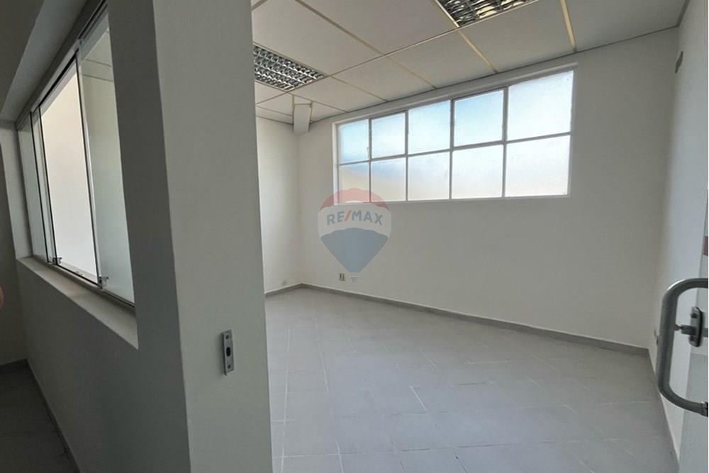 Galpão - Alugar - Atibaia , São Paulo - WhatsApp Image 2025-04-08 at 09.04.36 (1).jpeg - 690471141-89