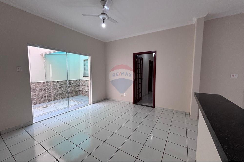 Casa - Venda - Sumaré , São Paulo - Imagem do WhatsApp de 2025-09-16 à(s) 14.32.10_0a7f46c6.jpg - Sala de jantar - 690511208-53