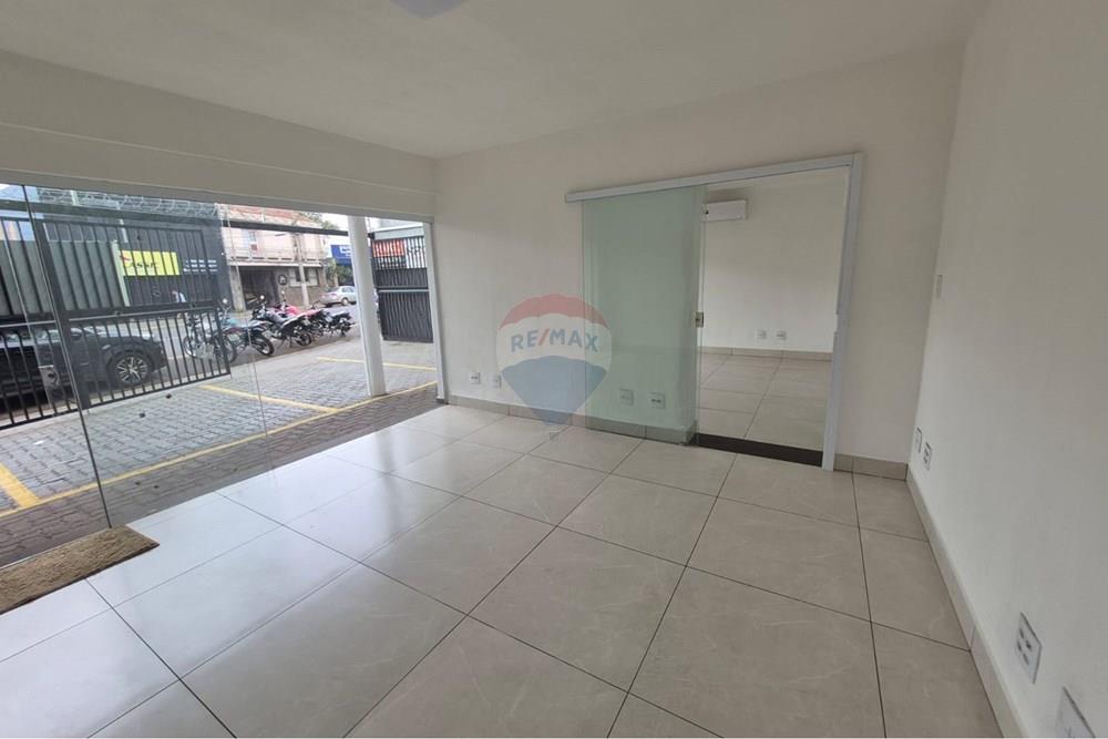 Casa Comercial - Alugar - Piracicaba , São Paulo - WhatsApp Image 2026-03-31 at 17.18.13 (1).jpeg - 690571072-1024