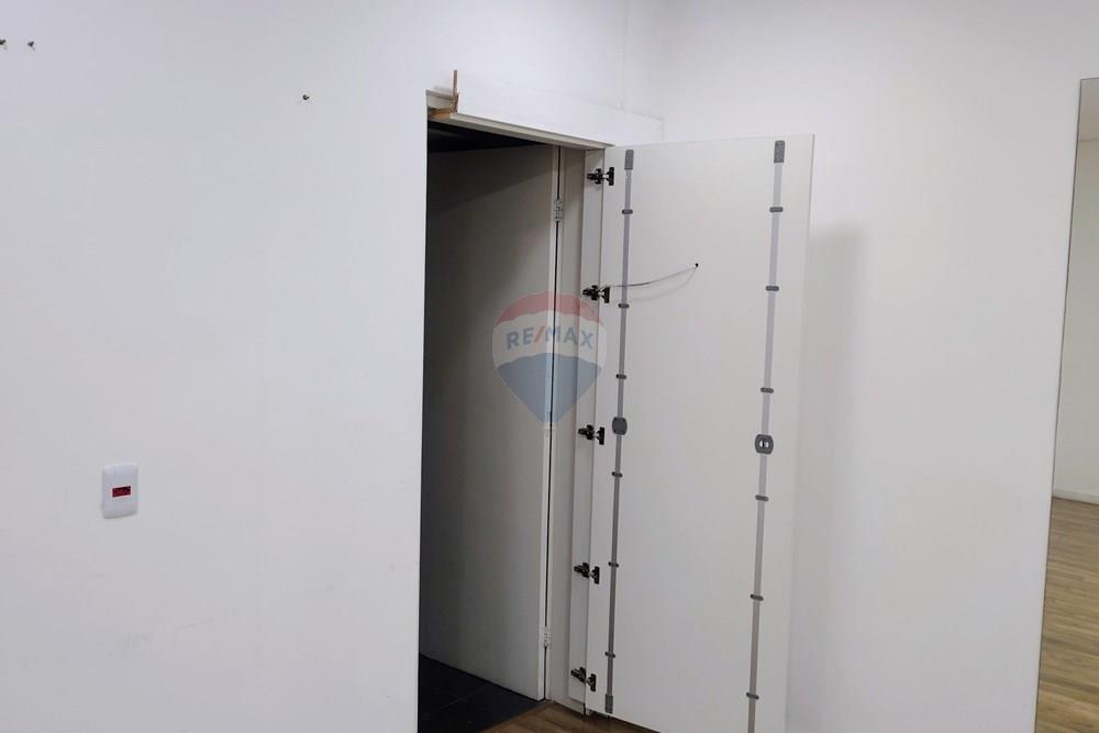 Loja - Alugar - Atibaia , São Paulo - IMG_20260302_152314228_AE~2.jpg - 690471187-29