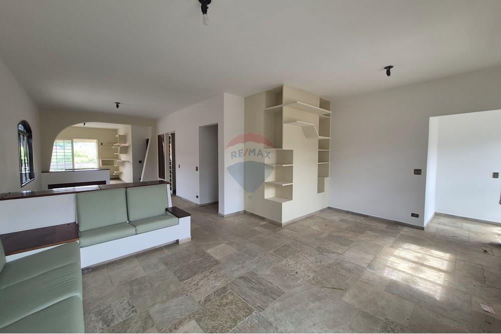 Casa à venda com 5 quartos, 312m² - Foto 10
