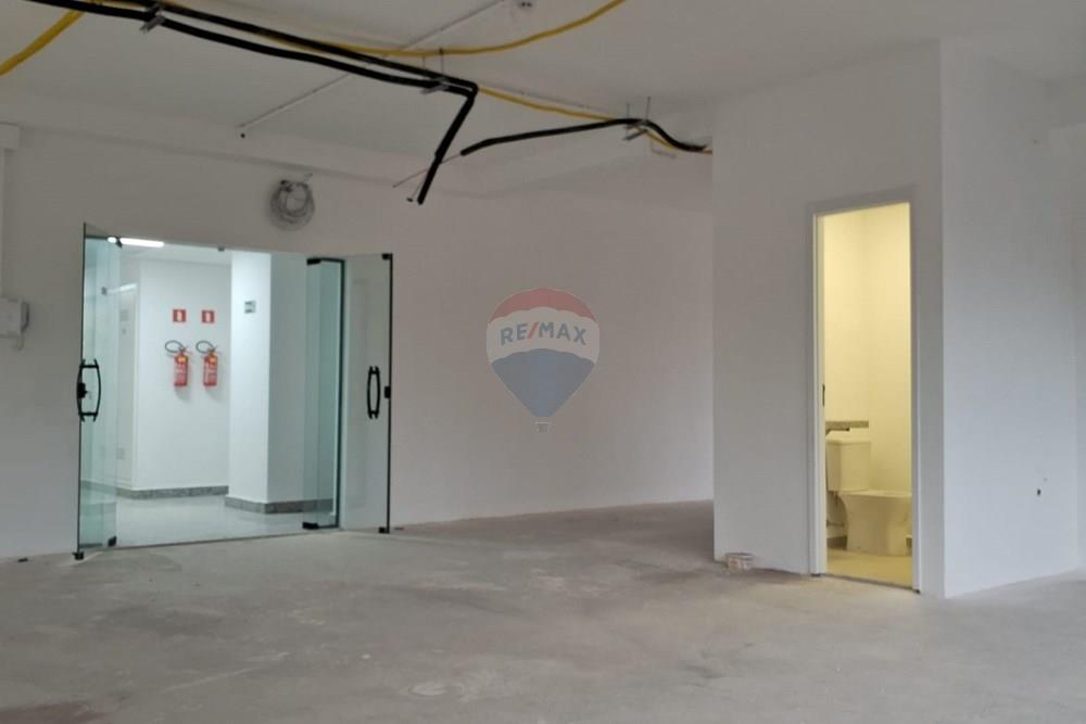 Ponto Comercial - Alugar - Jaguariúna , São Paulo - WhatsApp Image 2026-03-11 at 21.44.33 (1).jpeg - Sala em U - 691191002-14