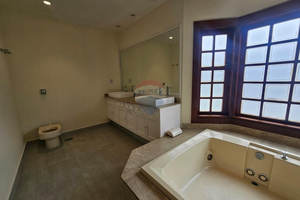 Casa de Condomínio - Alugar - Barueri , São Paulo - 20260121_130058.jpg - 691141030-44