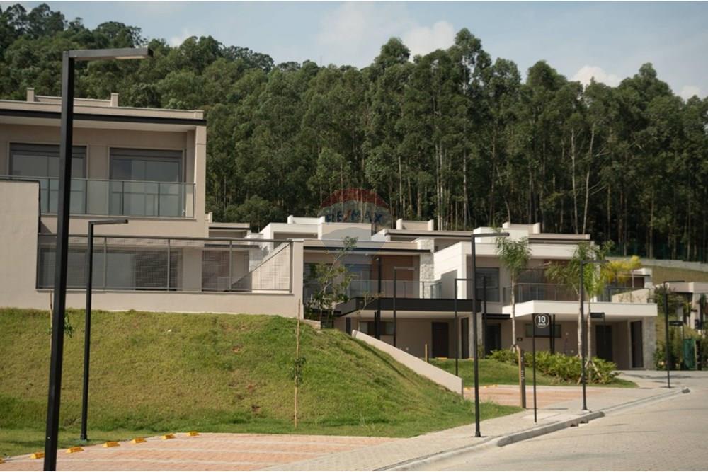 Casa de Condomínio - Venda - Santana de Parnaíba , São Paulo - 005.jpg - 691021020-110