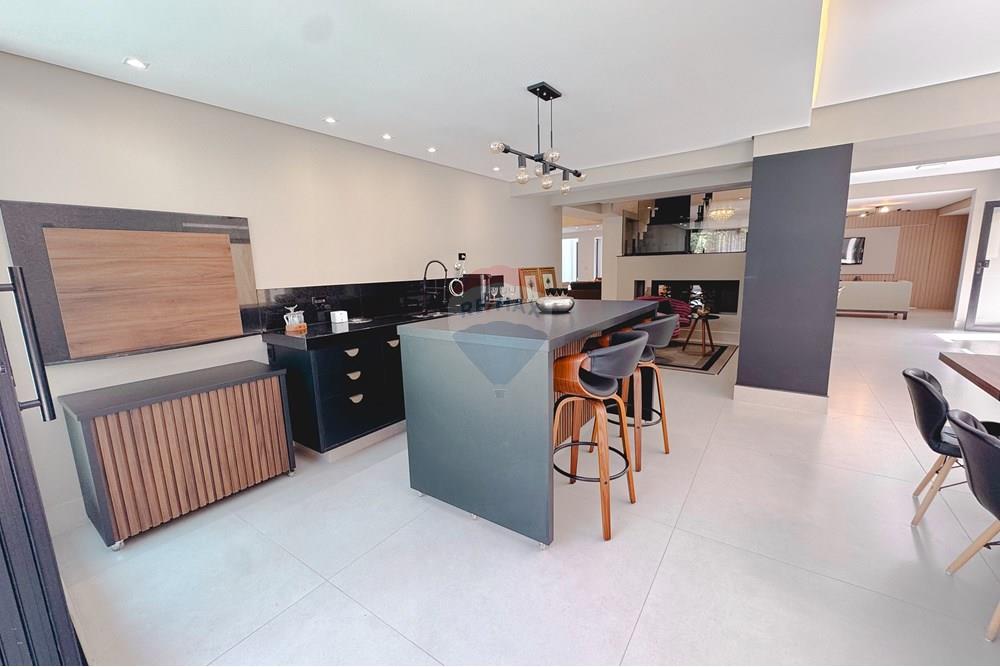 Casa de Condomínio - Venda - Barueri , São Paulo - Alameda Rússia-111.jpg - 691141025-37