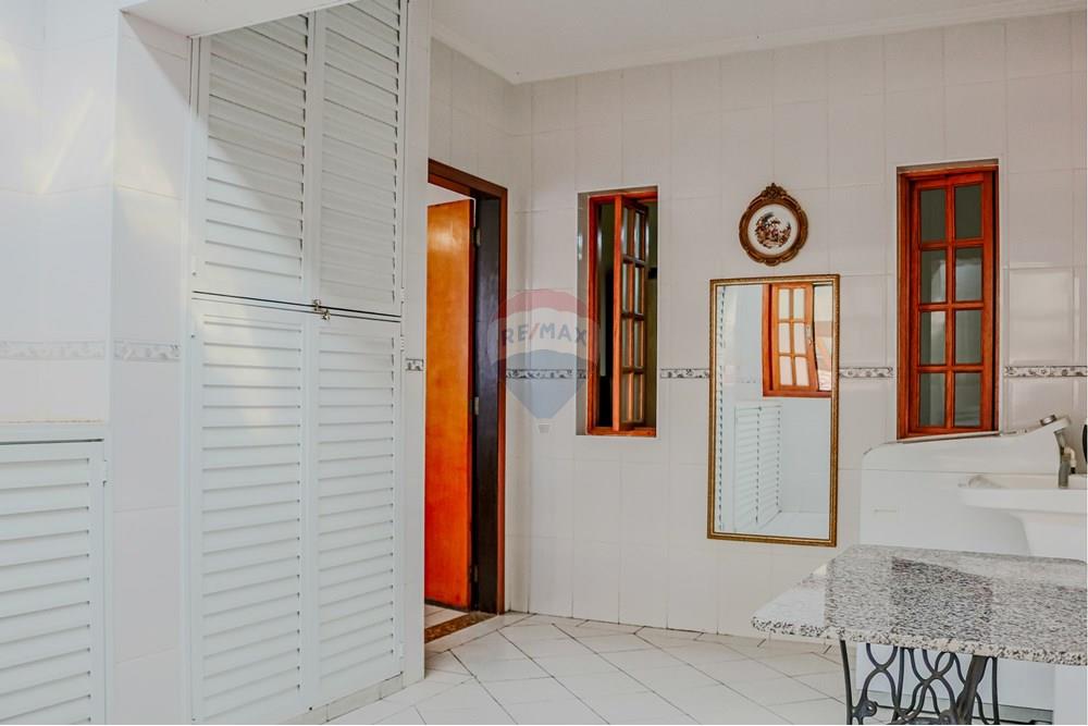Casa - Venda - Atibaia , São Paulo - RVIV-011.jpg - Área de serviço - 690471099-13