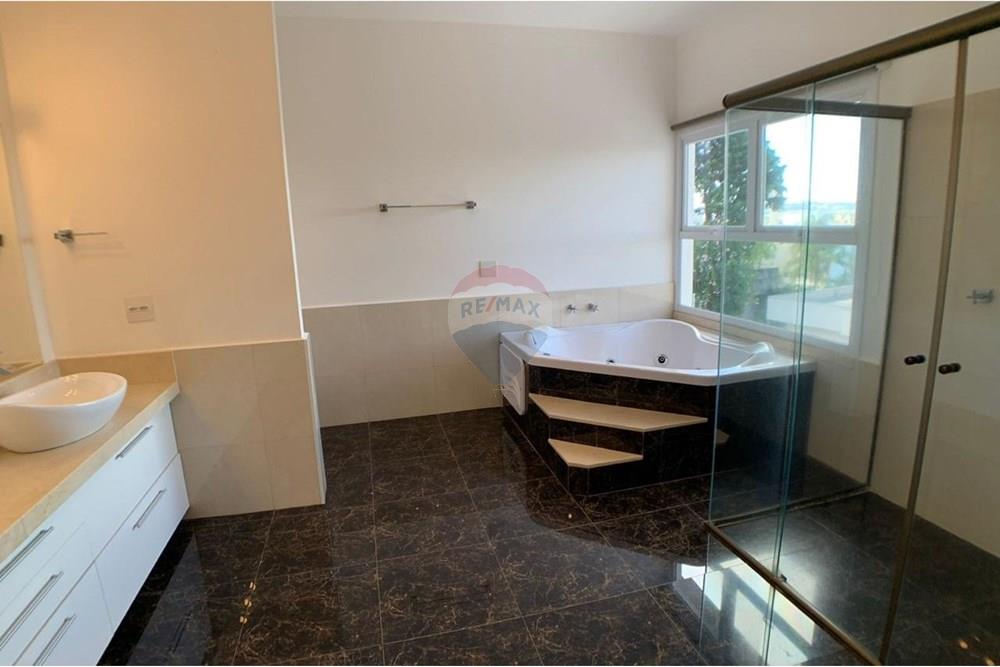 Casa de Condomínio - Alugar - Valinhos , São Paulo - WhatsApp Image 2025-11-21 at 14.43.47.jpeg - 691181004-103