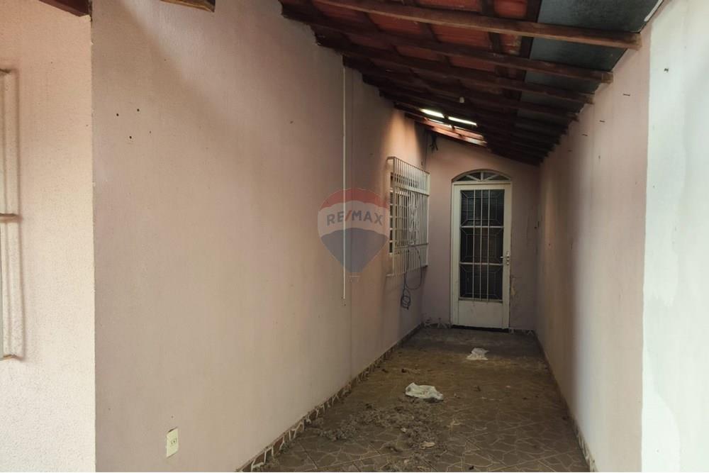 Casa Comercial - Alugar - Hortolândia , São Paulo - FOTO CORREDOR ACESSO ÁREA GOURMET.jpeg - 690531007-12