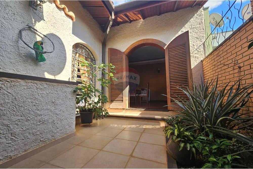 Casa - Venda - Itapira , São Paulo - photo_2025-06-01_15-50-05.jpg - Quintal - 690291048-71