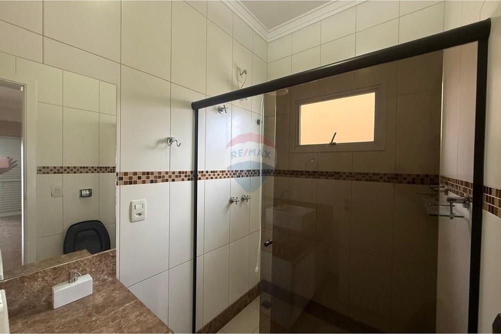 Casa de Condomínio - Alugar - Vinhedo , São Paulo - a847caa3-3c62-48e8-adec-c49a51346e6a.jpg - 690541142-235