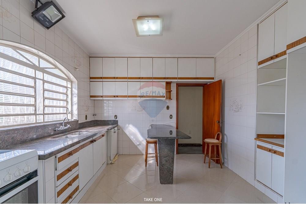 Sobrado - Venda - Campinas , São Paulo - 01fotos_009.jpg - 690131111-11