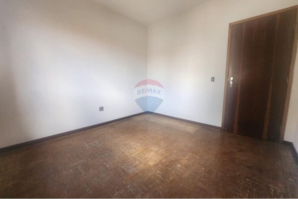 Casa à venda com 2 quartos, 131m² - Foto 40