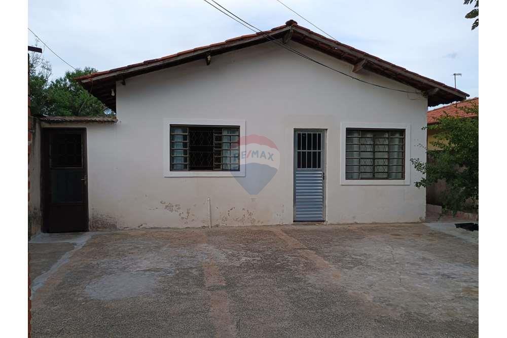 Casa à venda com 4 quartos, 110m² - Foto 2