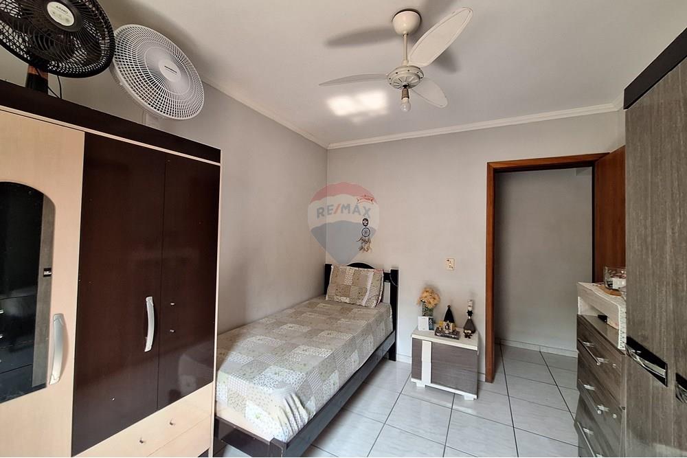 Apartamento à venda com 2 quartos, 64m² - Foto 31