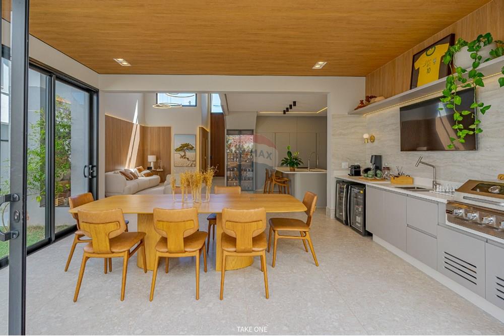 Casa de Condomínio - Venda - Valinhos , São Paulo - 016-46c667b4-662f-4a1c-a647-97d81193c126.jpeg - 690131011-365