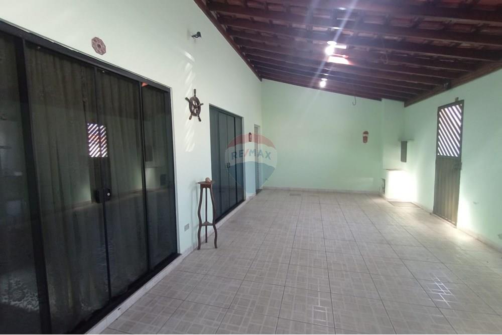 Casa à venda com 4 quartos, 199m² - Foto 7