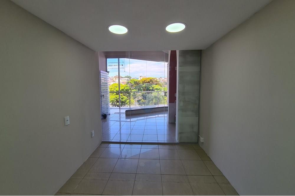 Cj. Comercial/ Sala - Alugar - Bragança Paulista , São Paulo - 20250310_111547.jpg - 690041041-36