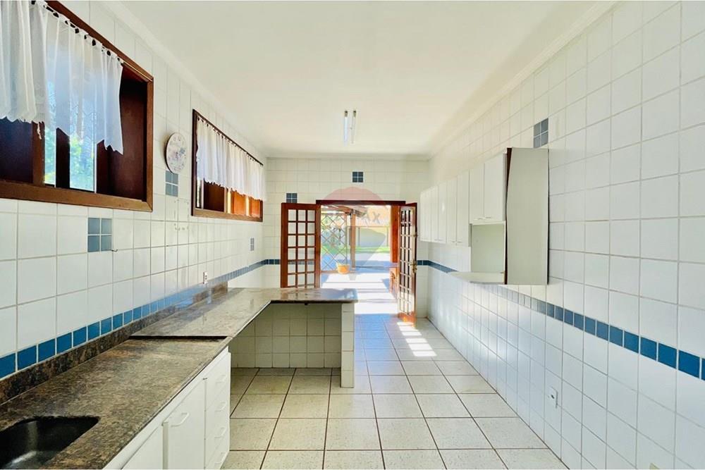 Casa de Condomínio - Alugar - Holambra , São Paulo - WhatsApp Image 2026-01-20 at 16.42.44 (1).jpeg - Cozinha - 690671009-94