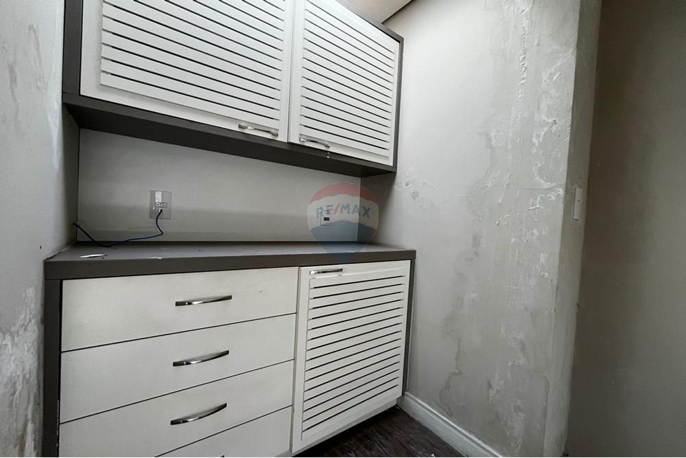 Casa Comercial - Alugar - Atibaia , São Paulo - WhatsApp Image 2025-11-27 at 10.45.47 (1).jpeg - Sala de monitoramento - 690471149-6