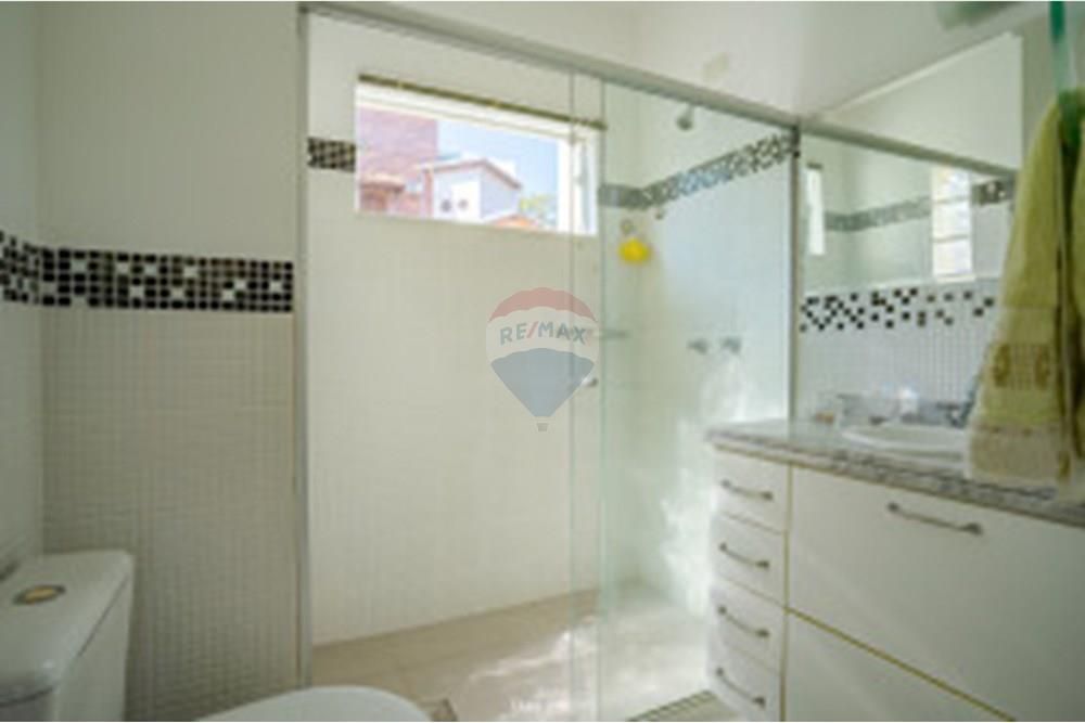 Casa de Condomínio - Venda - Campinas , São Paulo - dccdbe0a-971a-4dac-be0d-195aa4f670df banheiro iracema.jpg - 690131098-31