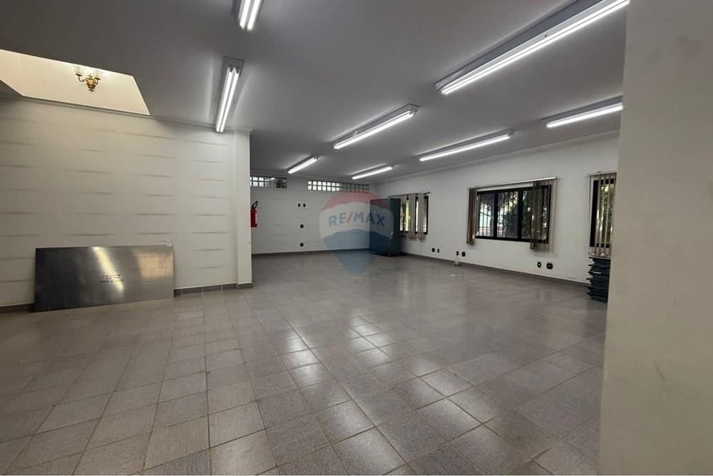 Casa Comercial - Alugar - Bragança Paulista , São Paulo - WhatsApp Image 2026-03-03 at 13.07.36 (6).jpeg - 690041127-159