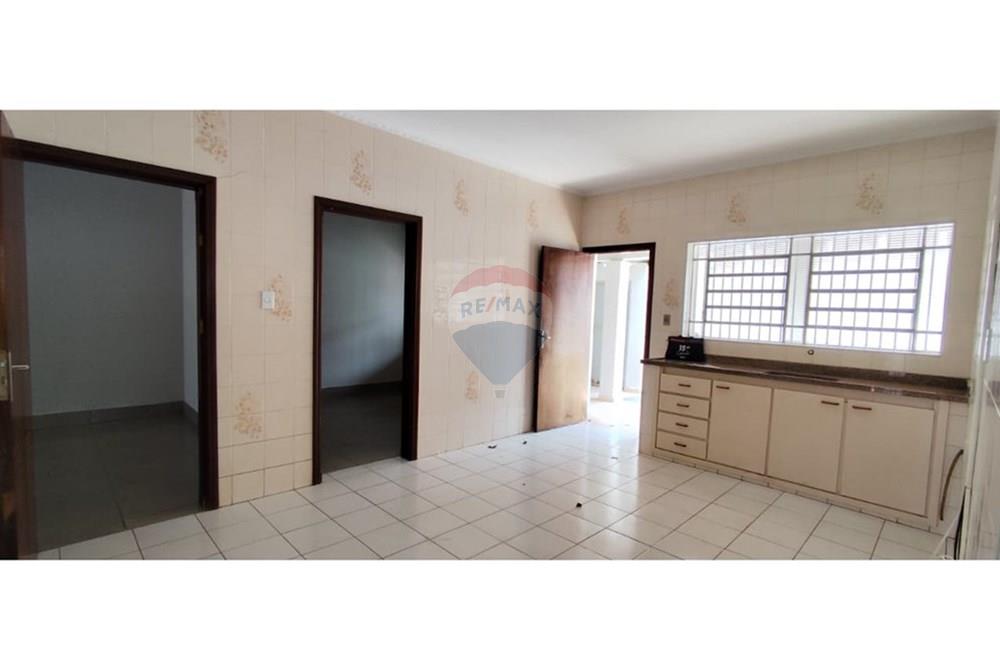 Casa Comercial - Alugar - Paulínia , São Paulo - WhatsApp Image 2025-09-17 at 12.03.00.jpeg - 690511246-4