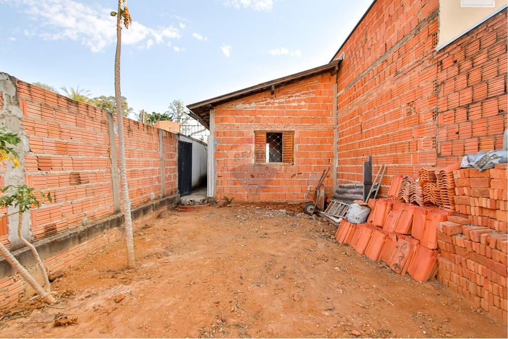 Casa - Venda - Rio Claro , São Paulo - Rua 17, 168 - Lr20.jpg - Quintal - 690811038-53