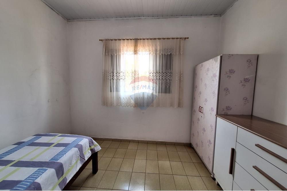 Casa à venda com 4 quartos, 240m² - Foto 22