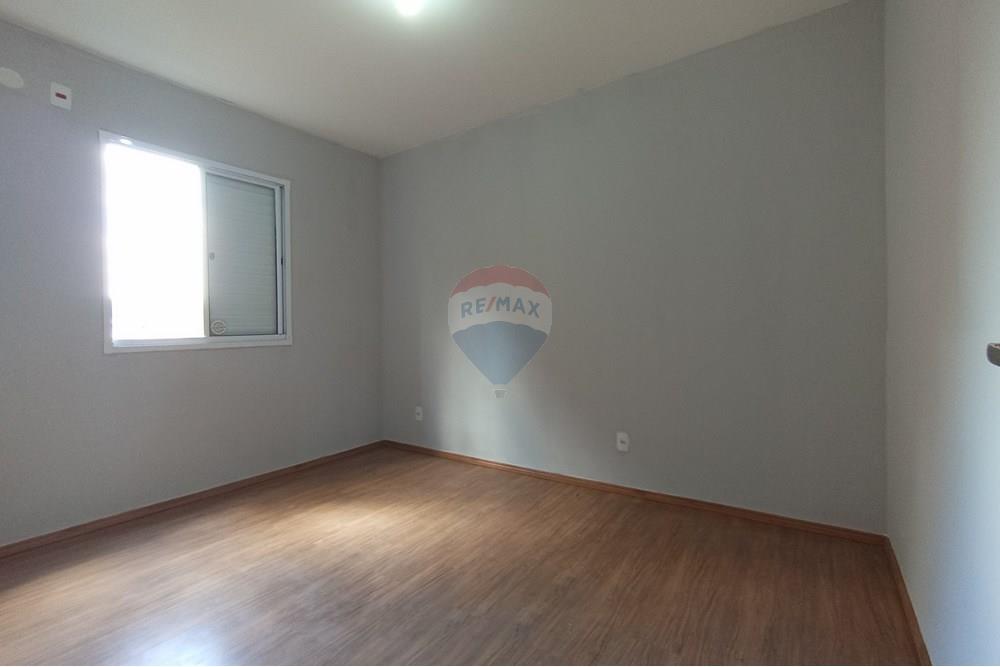 Apartamento à venda com 2 quartos, 45m² - Foto 15