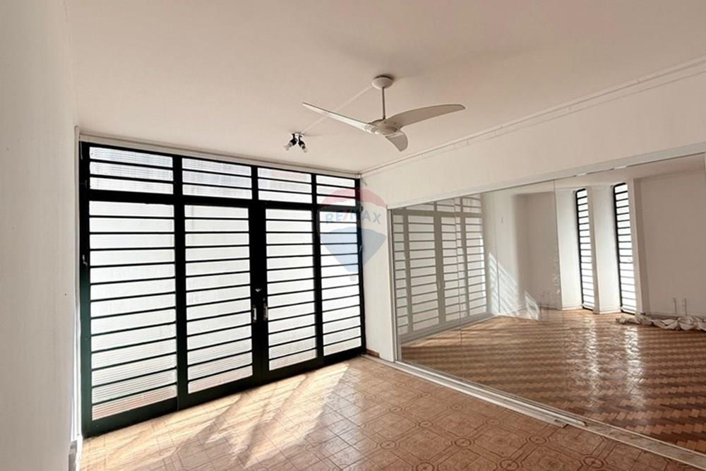 Rezidenčná - Samostatný dom - Campinas , Sao Paulo - BR - WhatsApp Image 2025-09-17 at 10.06.16 (2).jpeg - 690681167-52