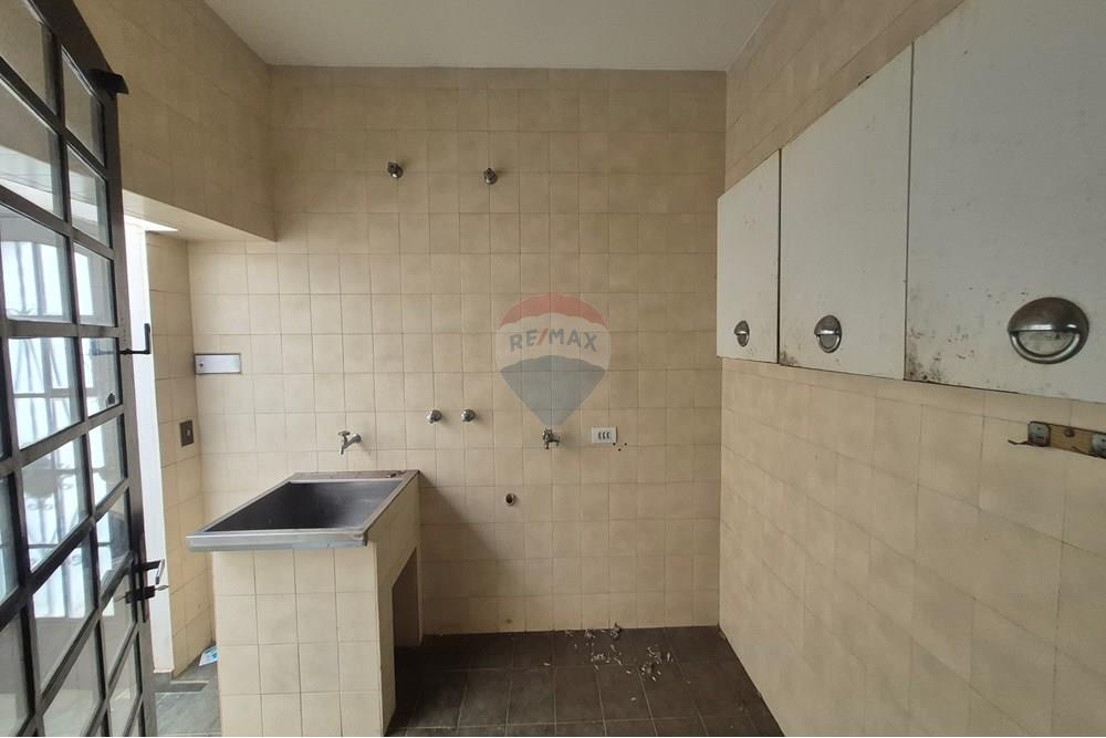 Casa à venda com 5 quartos, 312m² - Foto 23