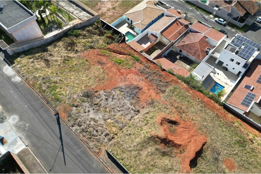 Terreno - Venda - Jacutinga , Minas Gerais - WhatsApp Image 2025-10-03 at 08.44.20.jpeg - 690291077-289