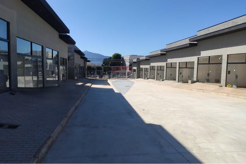 Cj. Comercial/ Sala - Alugar - Atibaia , São Paulo - IMG-20250305-WA0865.jpg - 690471100-120