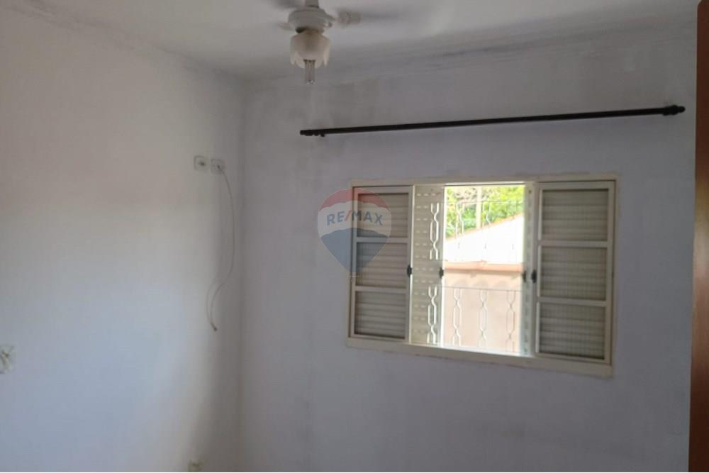 Casa para alugar com 2 quartos, 98m² - Foto 14