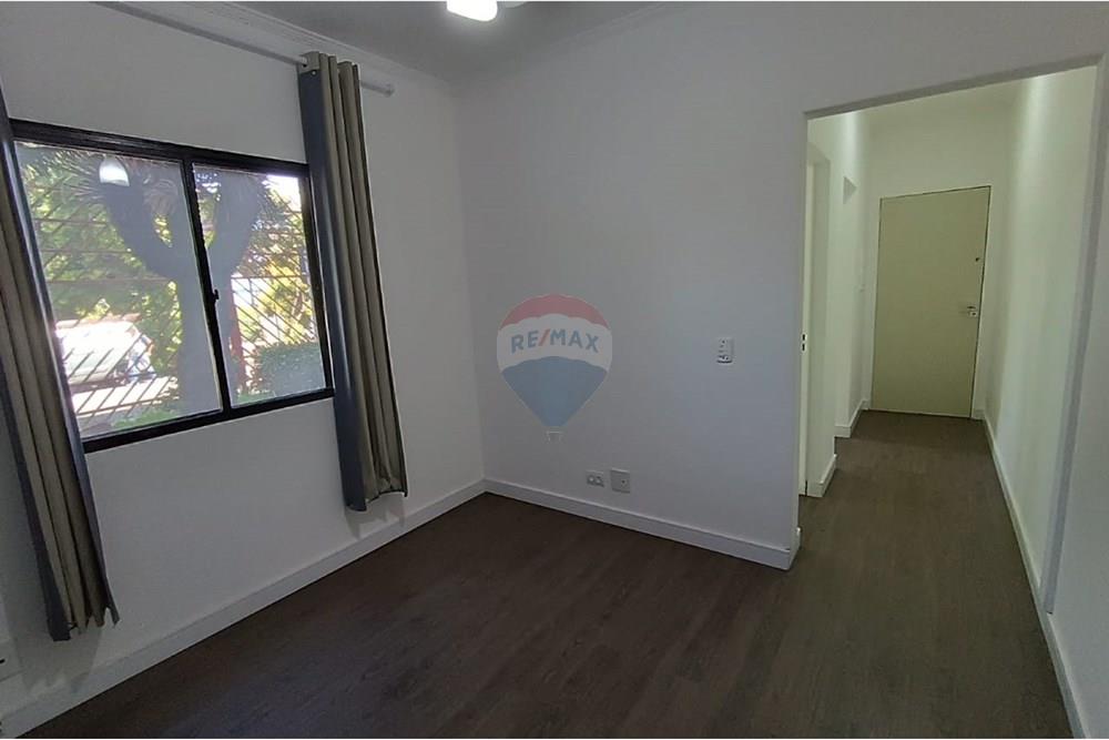 Apartamento à venda com 1 quarto, 34m² - Foto 9