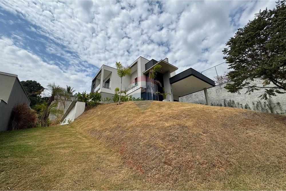 Casa de Condomínio - Venda - Vinhedo , São Paulo - 0dec02ce-4cbf-4bfb-b0ee-6690e2eb4b73.jpg - 690851008-588