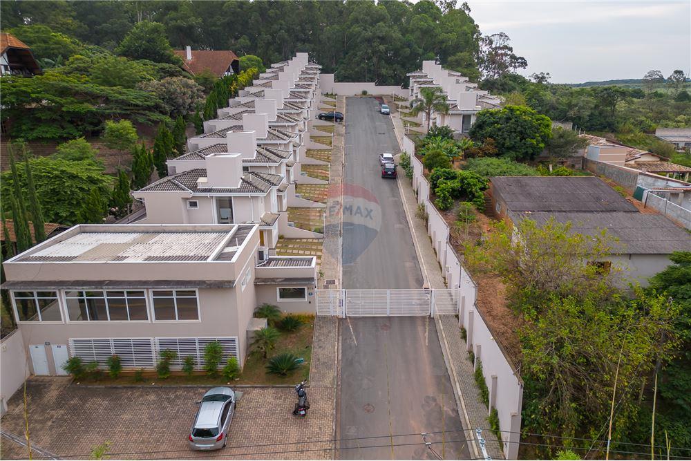 Casa de Condomínio - Venda - Valinhos , São Paulo - vista geral - 690851011-445